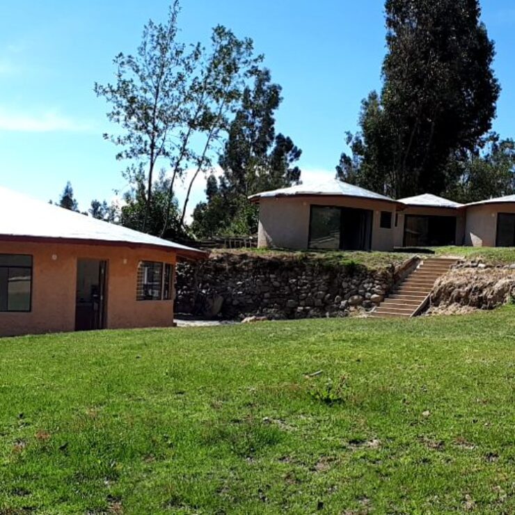 HUARAZ LODGE & BUNGALOWS, A HOTEL IN THE COUNTRYSIDE